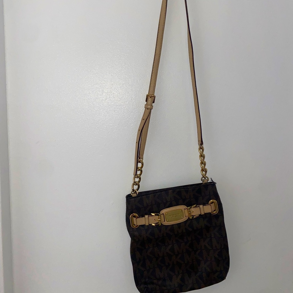 Michael Kors crossbody